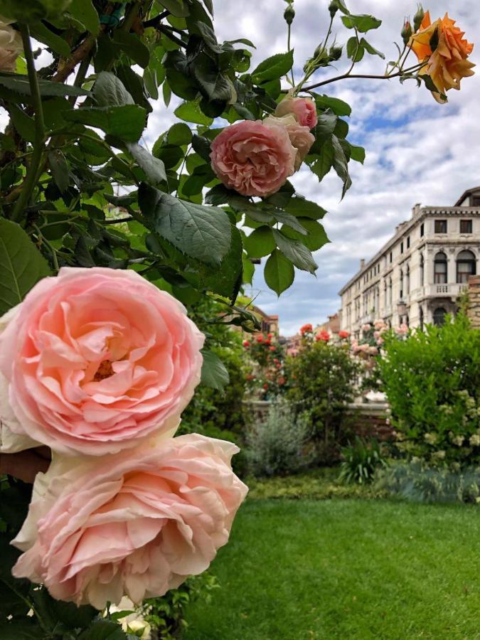 Отель Madama Garden Retreat Венеция Экстерьер фото