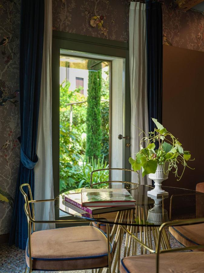 Отель Madama Garden Retreat Венеция Экстерьер фото
