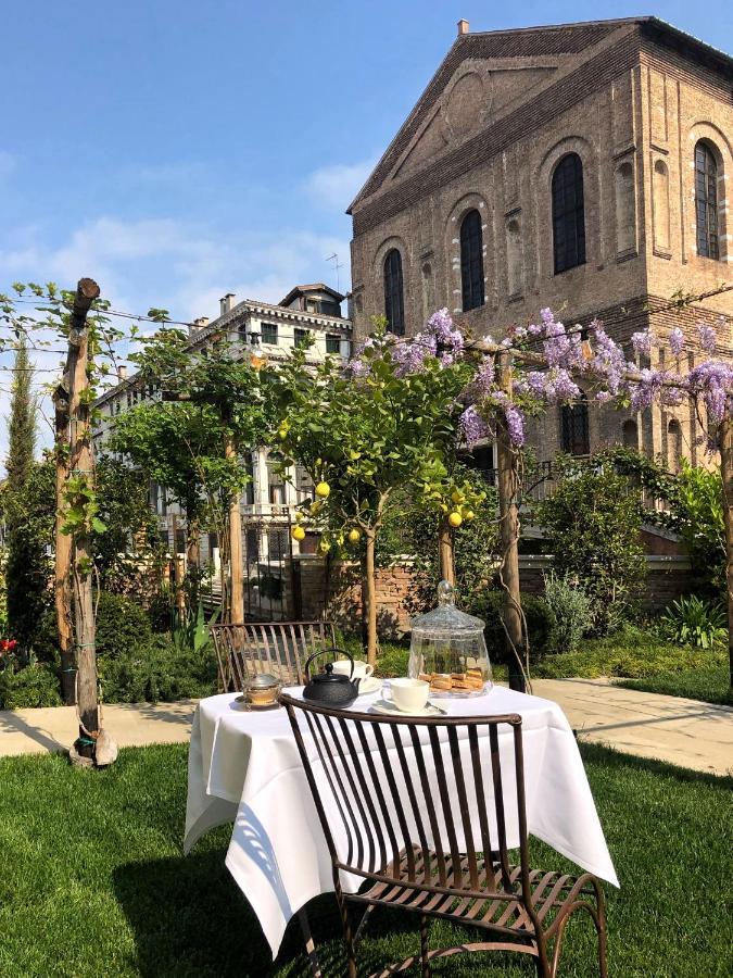 Отель Madama Garden Retreat Венеция Экстерьер фото
